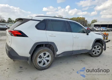 2021 Toyota Rav4 Le z USA, uszkodzony, nr VIN 2T3H1RFV9MC089755